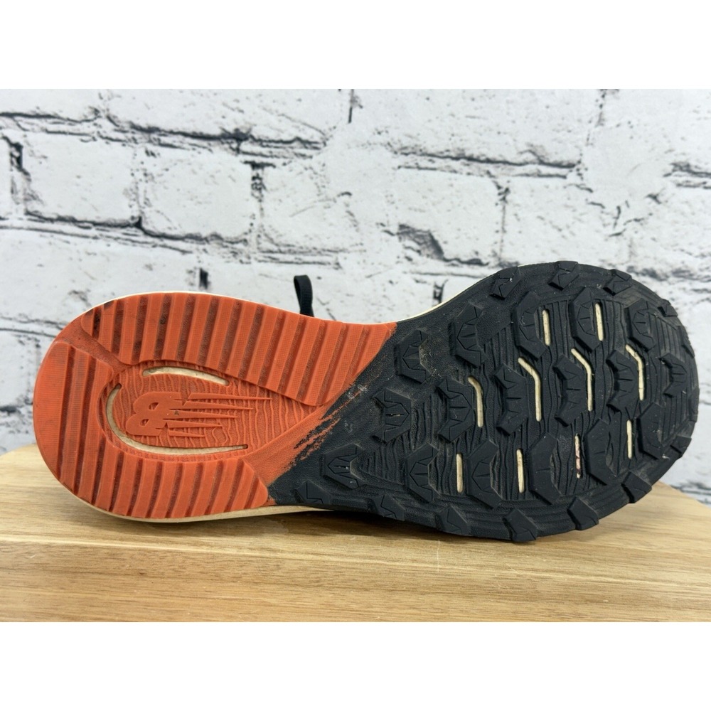 New Balance DynaSoft Nitrel‎ V4 Trail Running Shoe Black/Orange Women's Size 9.5 - Picture 7 of 15